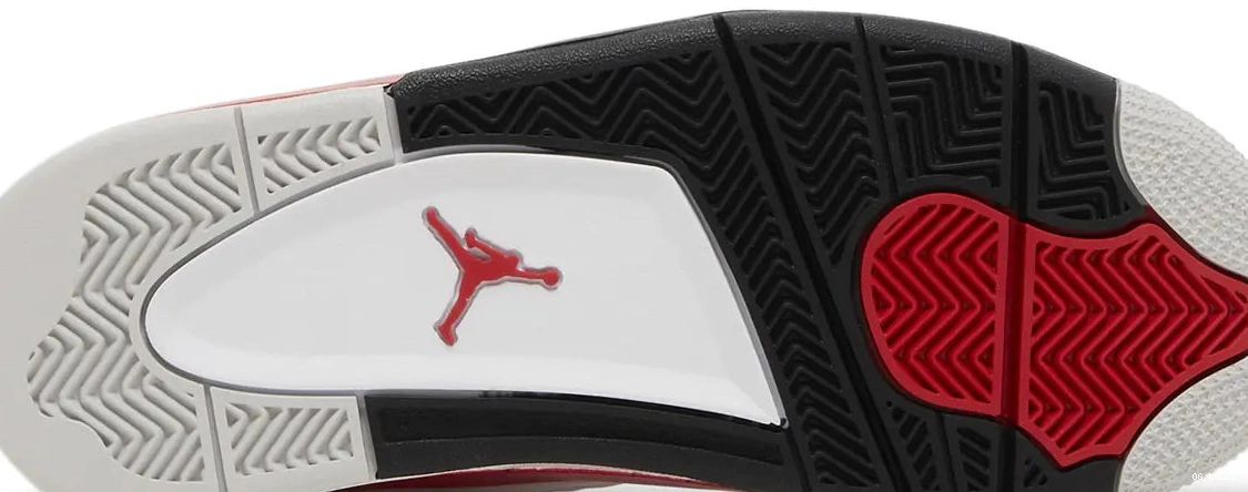 Air Jordan Cement' GS 4 'Red Retro 0819